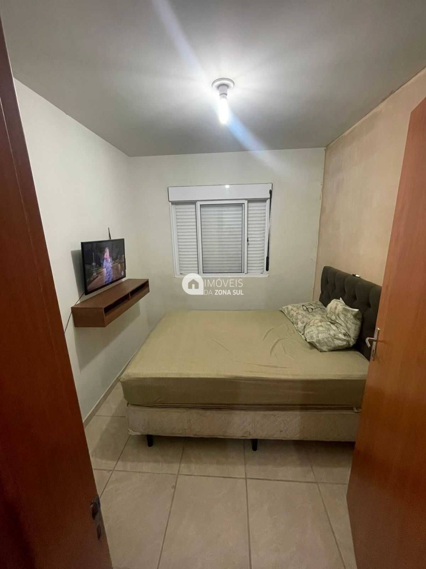 Apartamento para Vender com 1 vaga de garagem com 2 quartos 1 banheiro no bairro Ponta Grossa em Porto Alegre/RS