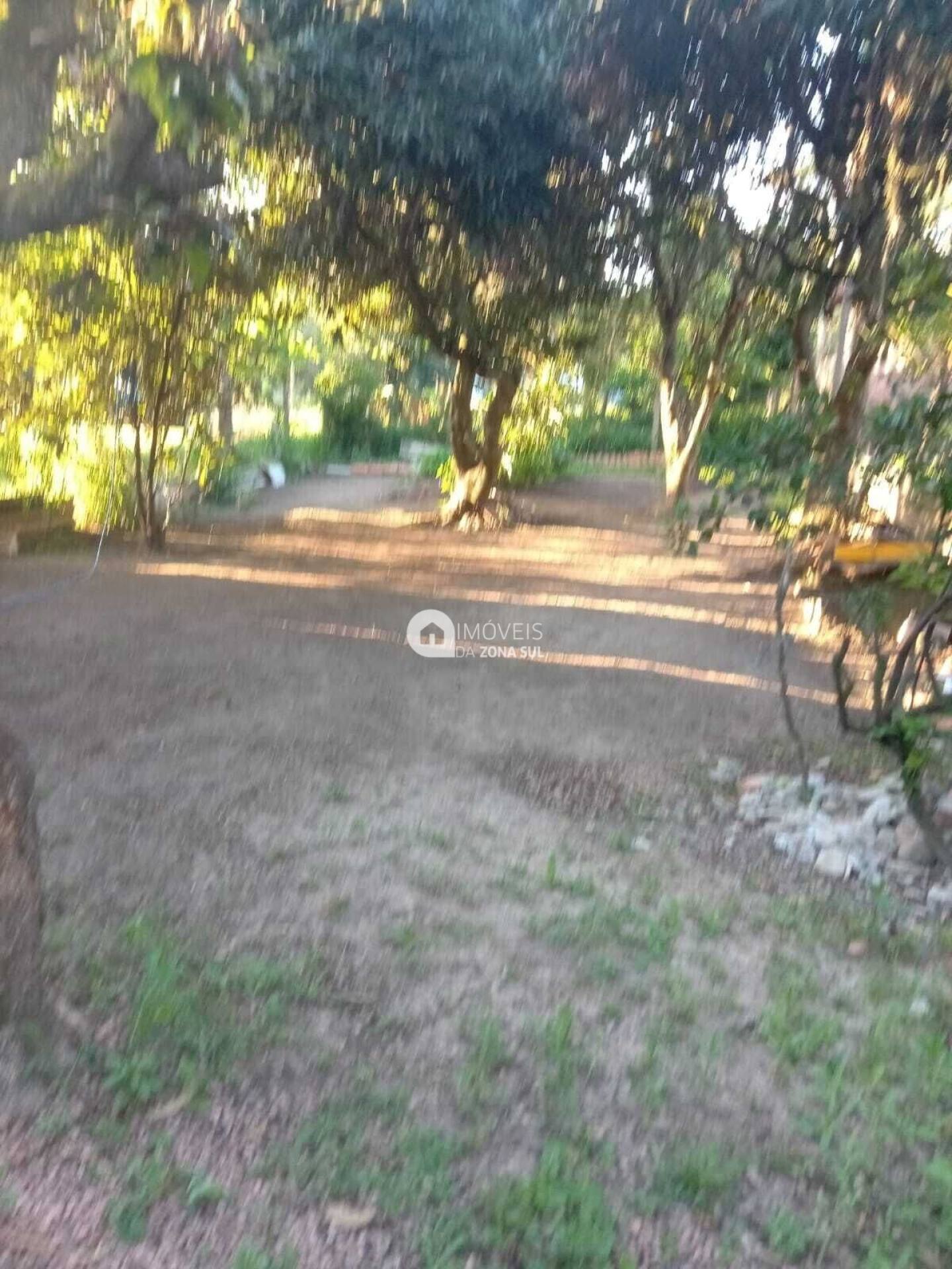 Casa para Vender com 2 vagas de garagem com 3 quartos 1 banheiro no bairro Lageado em Porto Alegre/RS