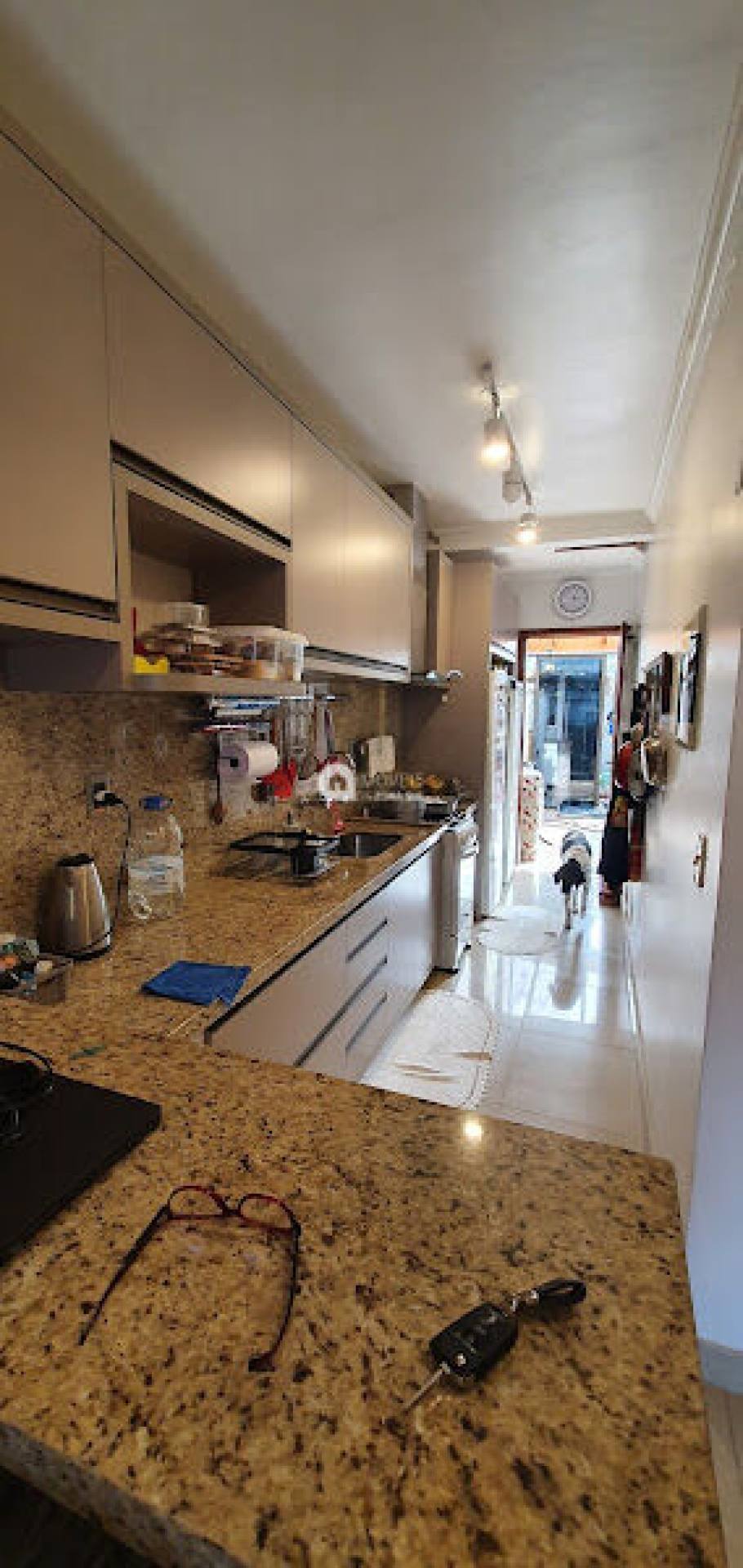 Casa para Vender com 1 vaga de garagem com 2 quartos 1 banheiro no bairro Hípica em Porto Alegre/RS