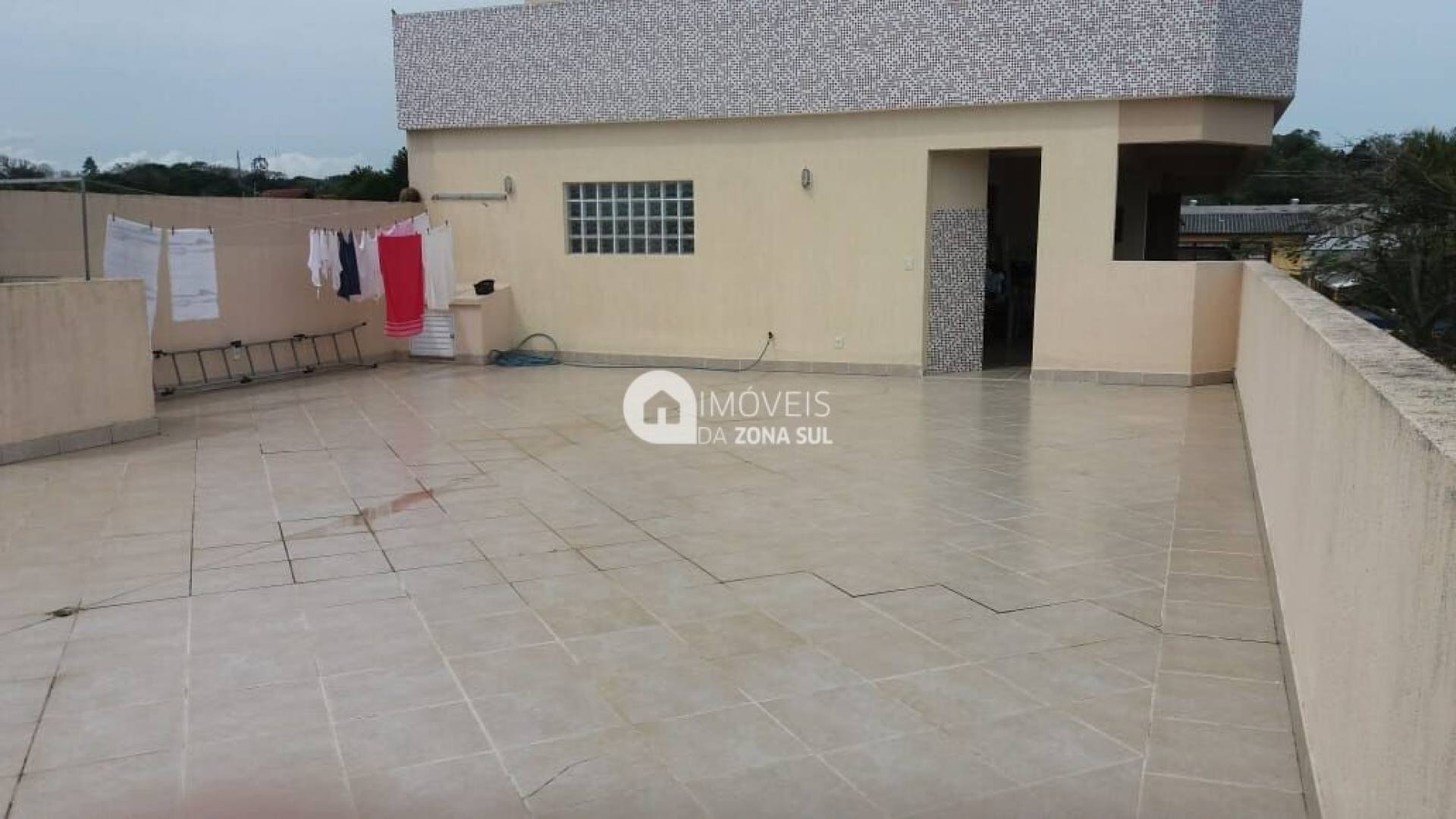 Prédio para Vender com 2 banheiros no bairro Belém Novo em Porto Alegre/RS