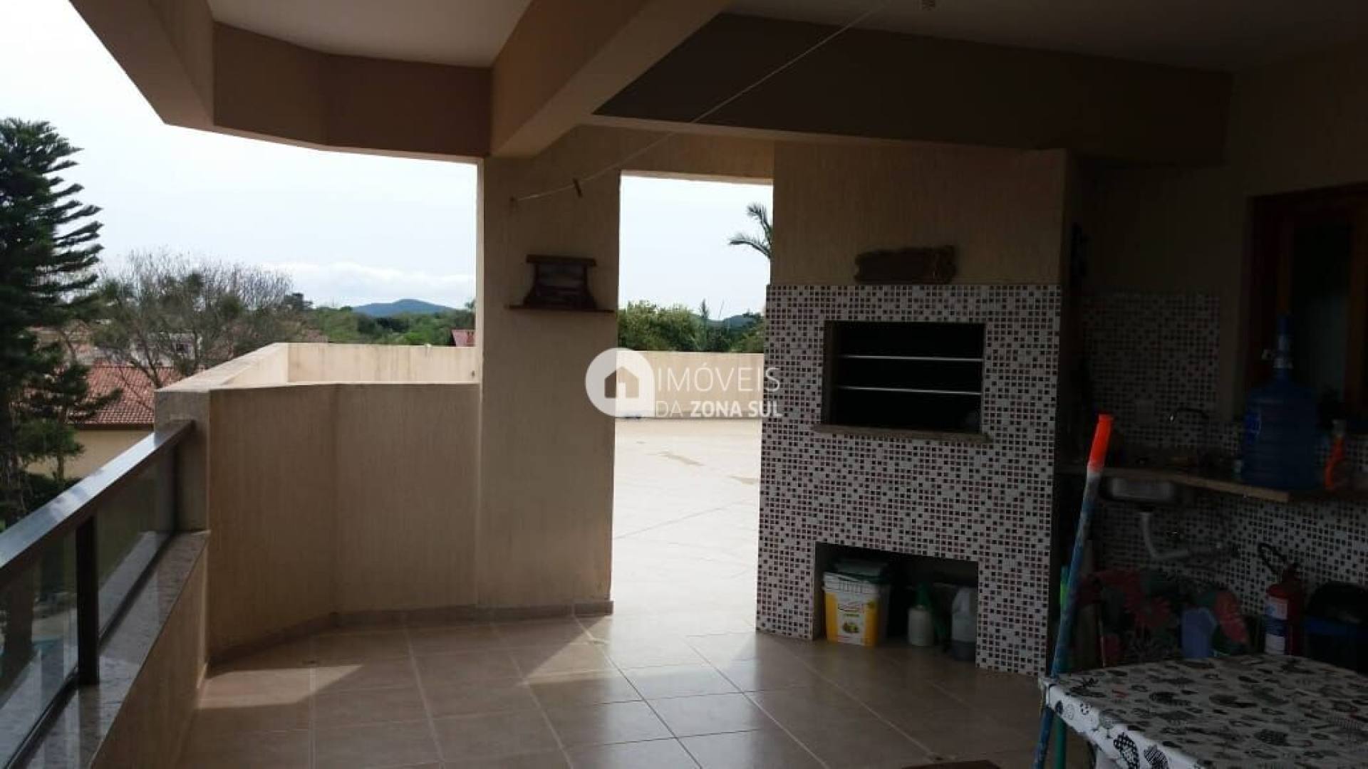Prédio para Vender com 2 banheiros no bairro Belém Novo em Porto Alegre/RS
