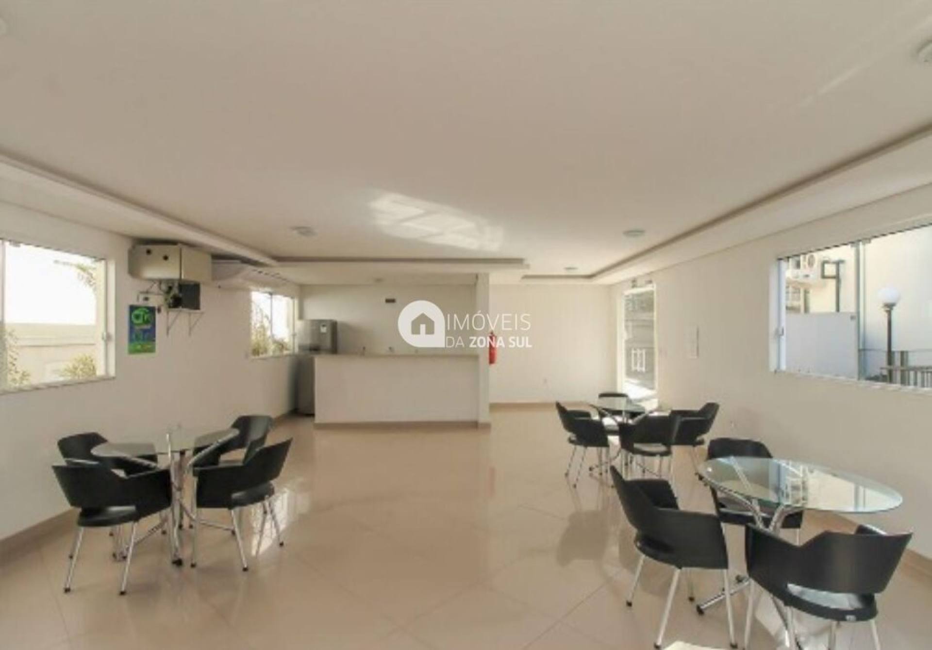 Apartamento para Vender com 1 vaga de garagem com 2 quartos 1 banheiro no bairro Vila Nova em Porto Alegre/RS