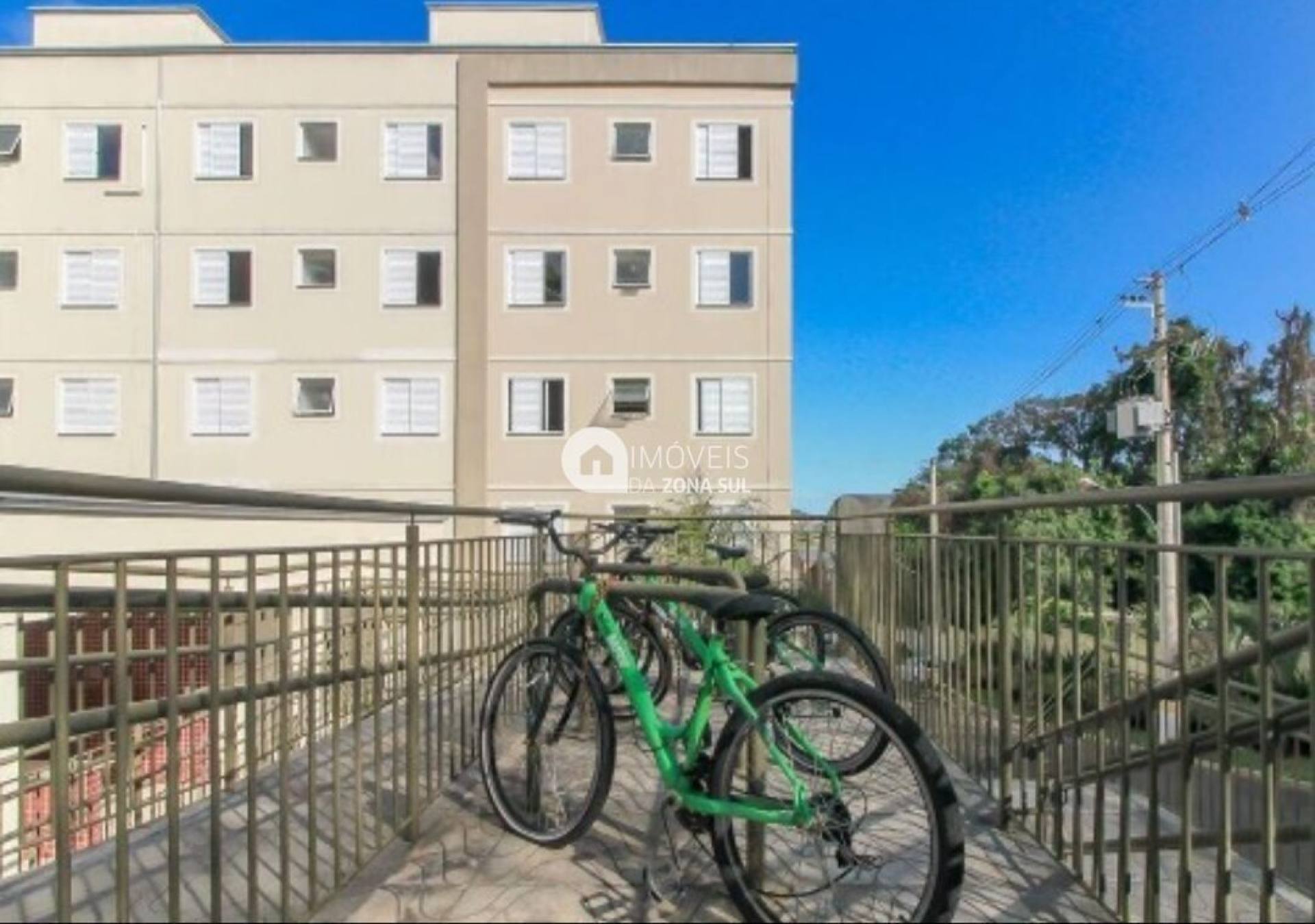 Apartamento para Vender com 1 vaga de garagem com 2 quartos 1 banheiro no bairro Vila Nova em Porto Alegre/RS