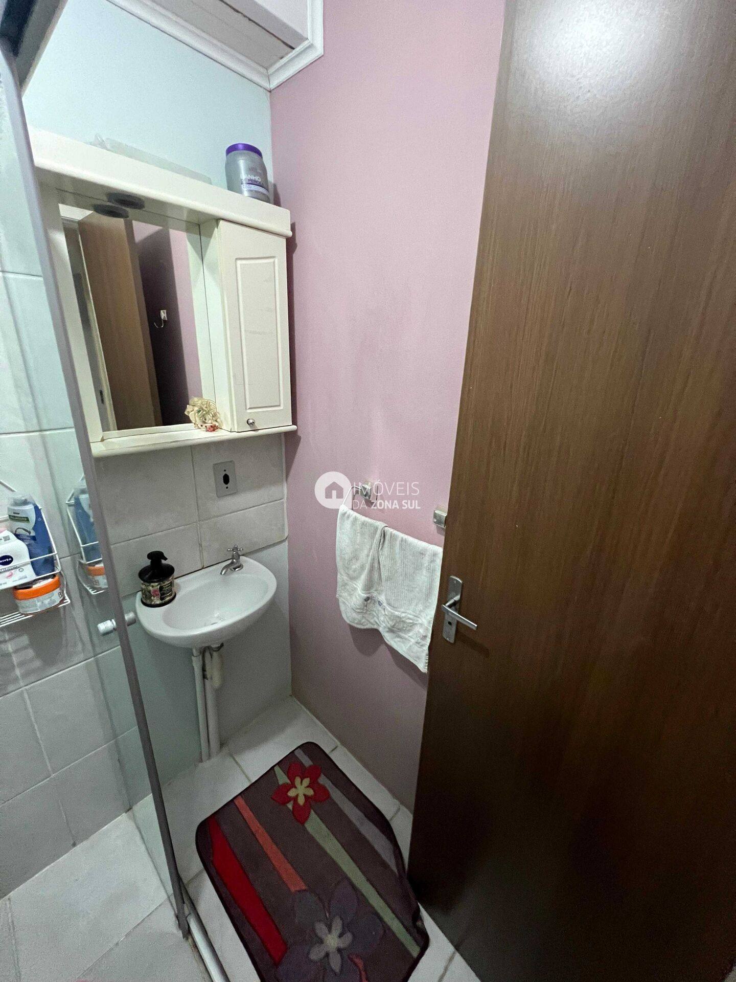 Apartamento MOBILIADO no Campo Novo
