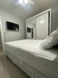 Linda Casa com 3 dorm pronta pra morar