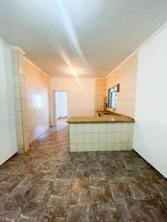 Oportunidade Única: 2 Casas no Jardim Ibirapuera com Entradas Separadas