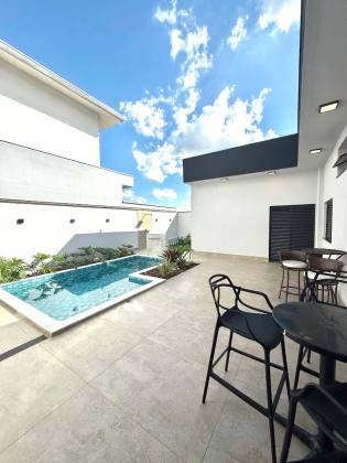 Casa incrível na Fazenda Itapema