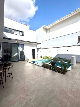 Casa incrível na Fazenda Itapema