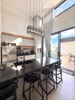 Casa incrível na Fazenda Itapema