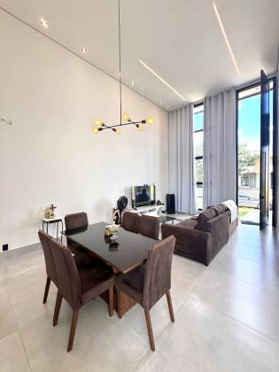 Casa incrível na Fazenda Itapema