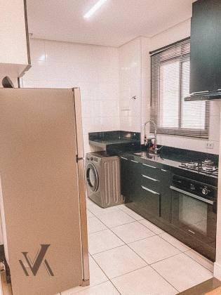 Lindo Apartamento com varanda na Av. Lauro Corrêa - Condomínio Liverpool