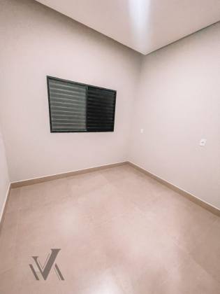 Linda casa de 3 dormitórios no Jequitibás