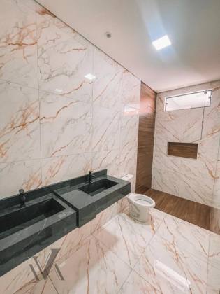 Linda casa de 3 dormitórios no Jequitibás