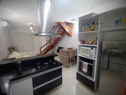 Casa em Condomínio Fechado na Praia da Cocanha - Caraguatatuba