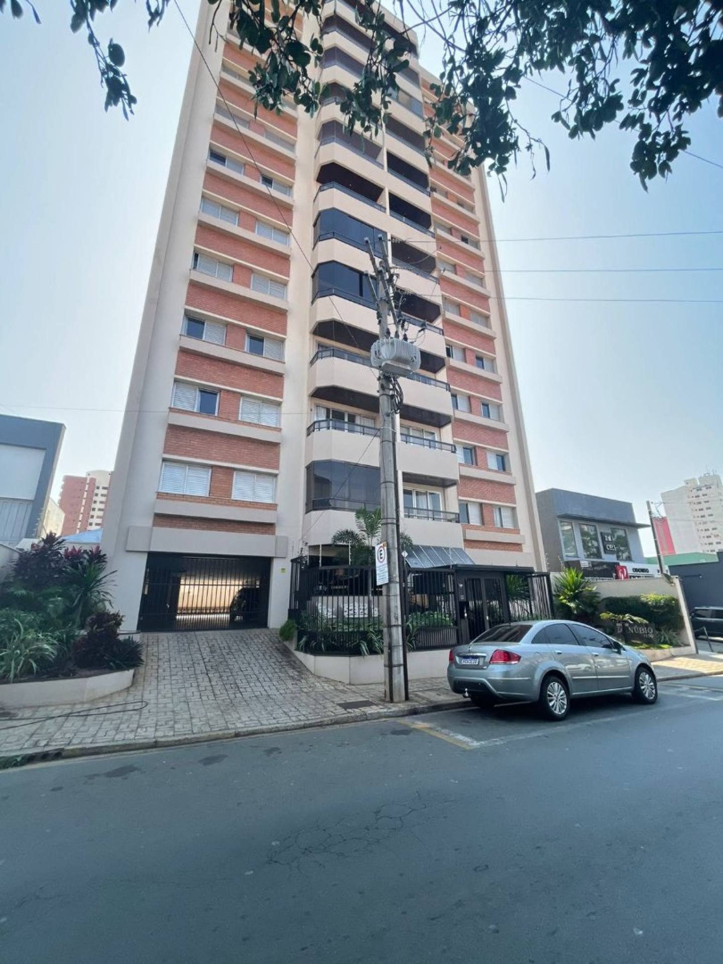 Apartamento espaçoso no Edifício Danúbio – Centro de Limeira