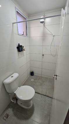 2 quartos sendo 1 suíte