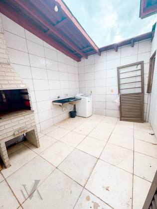 Casa próximo ao Paguemenos com 3 dormitórios