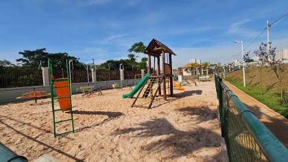 Terreno de esquina Terras de São Bento III