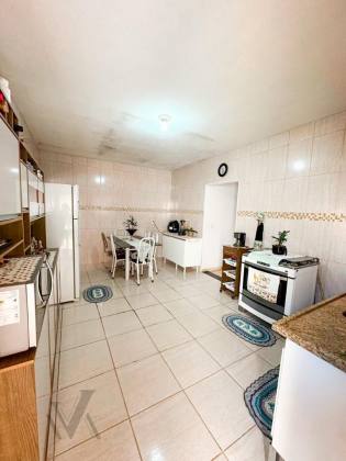 Oportunidade! Casa Ampla com 3 Dormitórios no Residencial Palmeira Real
