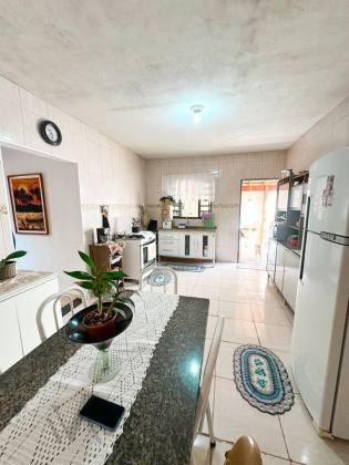 Oportunidade! Casa Ampla com 3 Dormitórios no Residencial Palmeira Real