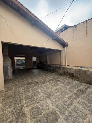 Casa de 2 dormitórios no Olga Veroni