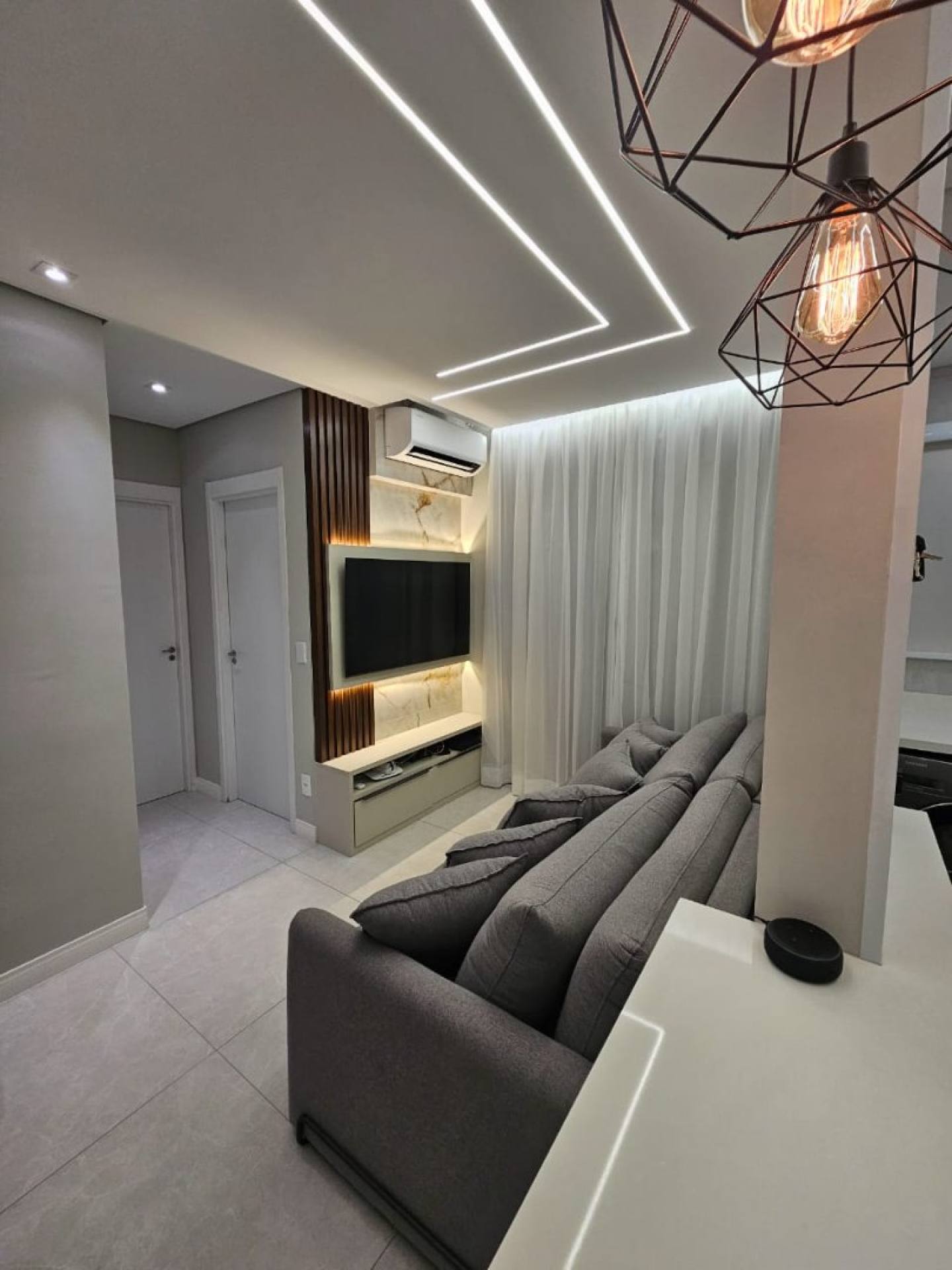 Apartamento com dois dormitórios sendo 1 suíte