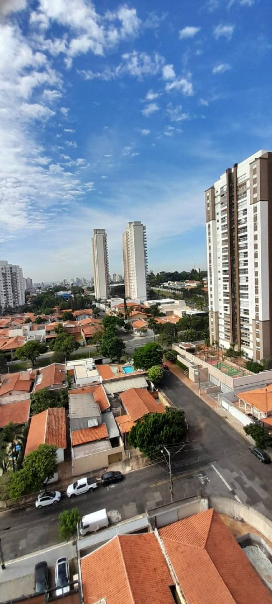 Apartamento com dois dormitórios sendo 1 suíte