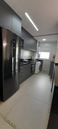 Apartamento com dois dormitórios sendo 1 suíte