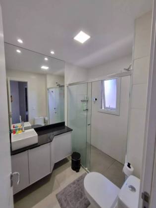 Apartamento com dois dormitórios sendo 1 suíte