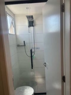 2 quartos sendo 1 suíte e 2 vgs de garagem