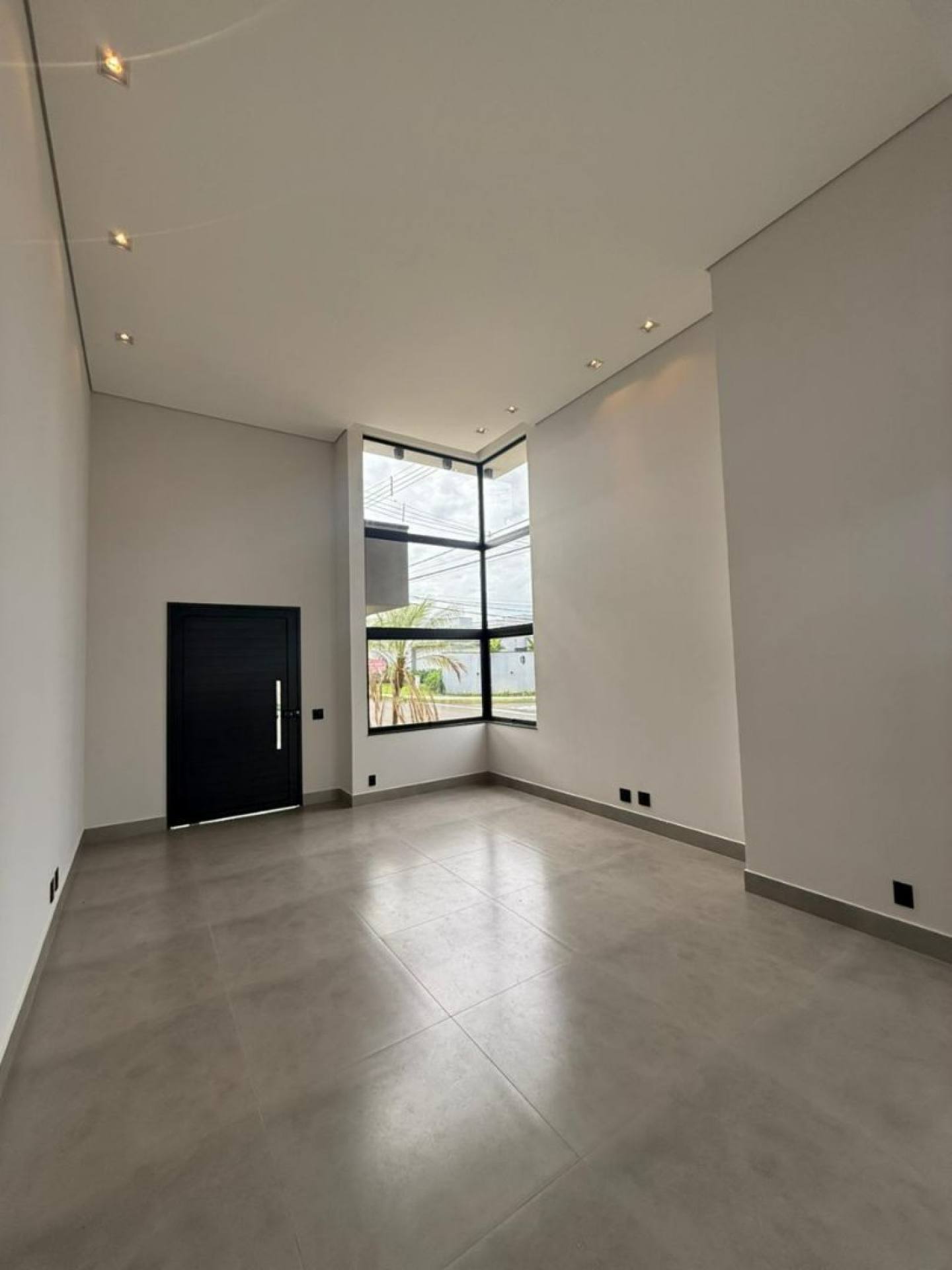 Casa térrea no Vale das Oliveiras