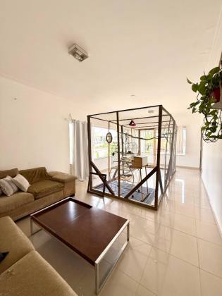 Sobrado no Condomínio Terras de Santa Eliza – Espaço, localização e grande potencial