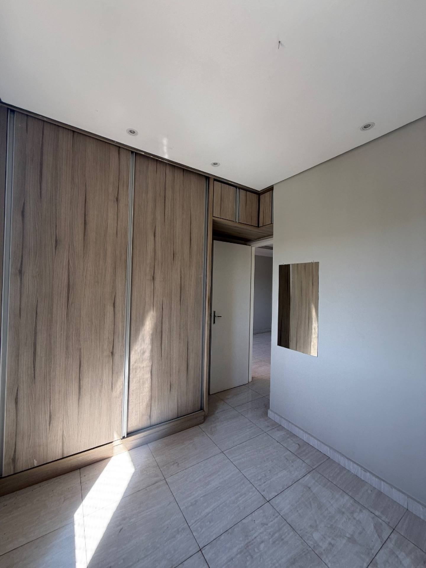 Apartamento de 2 dormitórios no Jatobá Condomínio Clube em Limeira