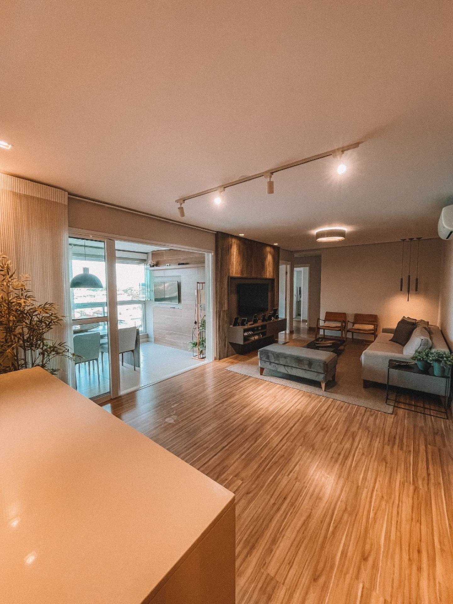 Maison D\'Art Dali com 3 suítes + escritório e 3 vagas de garagem