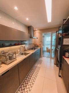 Maison D\'Art Dali com 3 suítes + escritório e 3 vagas de garagem