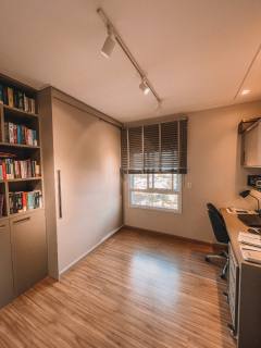 Maison D\'Art Dali com 3 suítes + escritório e 3 vagas de garagem