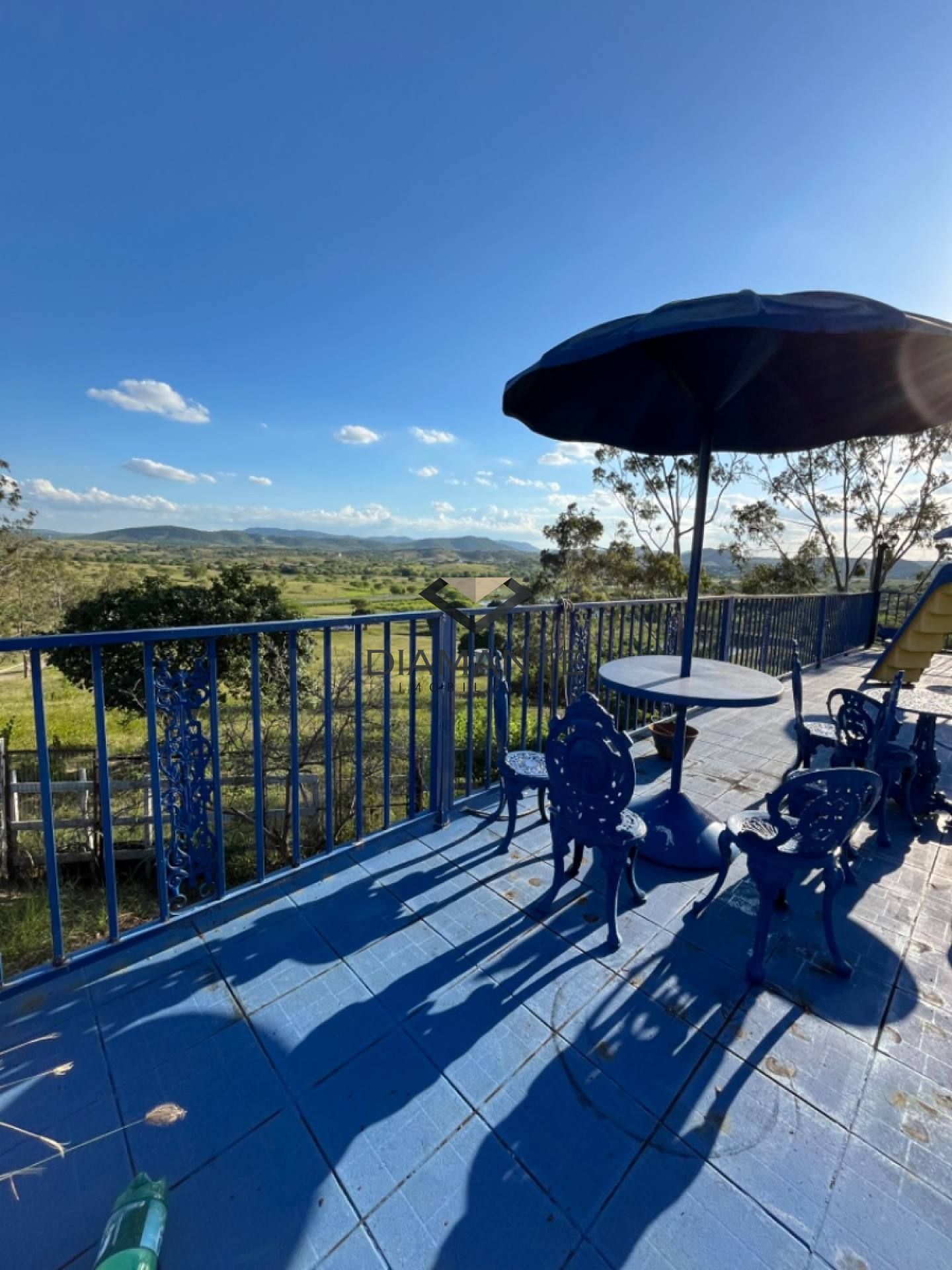 Fazenda com 14 suítes para vender em Riachão