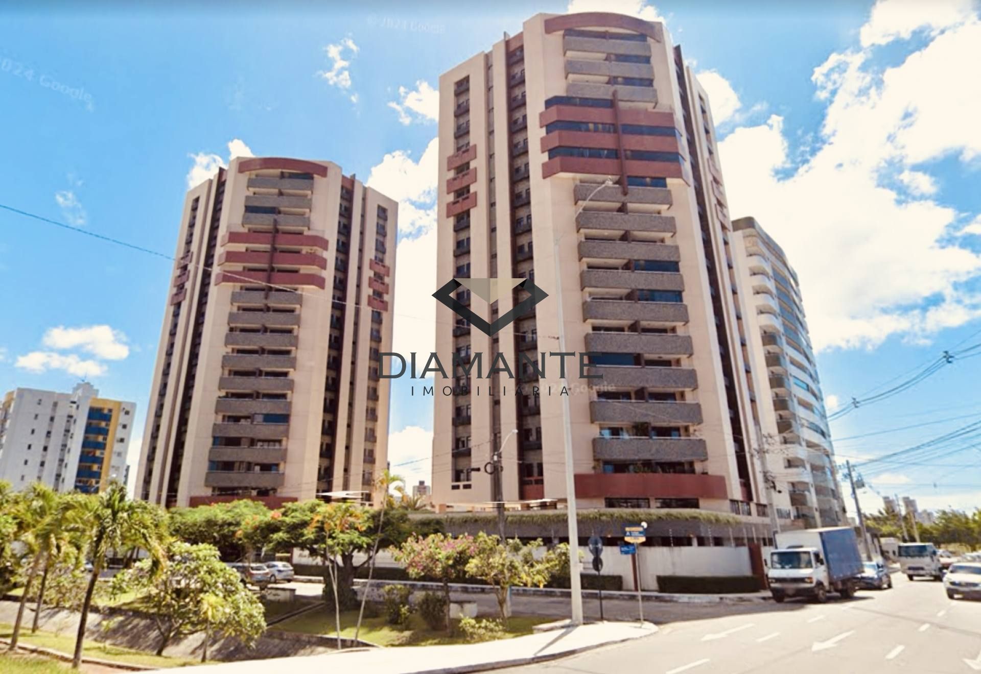 Apartamento Para Vender com 4 quartos no bairro Aeroclube em João Pessoa