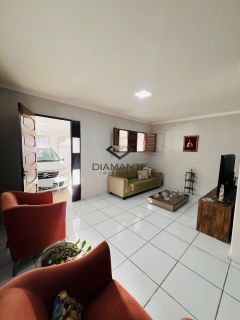 Casa Para Vender com 03 quartos 01 suítes no bairro Tambaú em João Pessoa