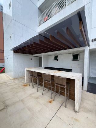 Apartamento Para Vender com 03 quartos 03 suítes no bairro Tambaú em João Pessoa