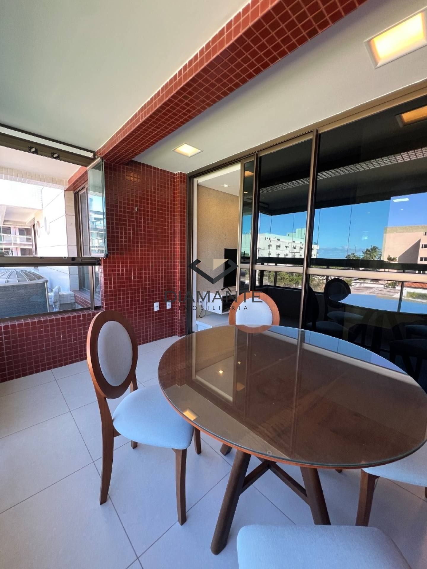 Apartamento Para Vender com 04 quartos suítes no bairro Cabo Branco em João Pessoa