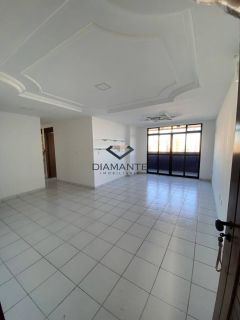 Apartamento Para Vender com 03 quartos 01 suítes no bairro Miramar em João Pessoa