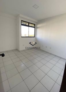 Apartamento Para Vender com 03 quartos 01 suítes no bairro Miramar em João Pessoa