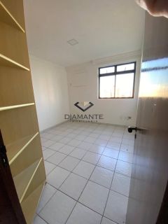 Apartamento Para Vender com 03 quartos 01 suítes no bairro Miramar em João Pessoa