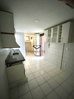 Apartamento Para Vender com 03 quartos 01 suítes no bairro Miramar em João Pessoa