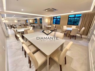 Apartamento Para Vender com 03 quartos 01 suítes no bairro Miramar em João Pessoa