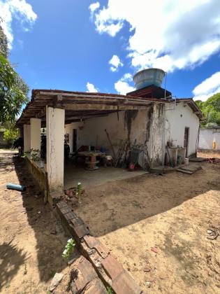Granja Para Vender com 3.7ha toda beneficiada e estruturada