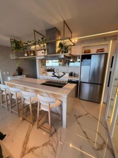 Apartamento Para Vender com 4 quartos 3 suítes no bairro Jardim Oceania em João Pessoa