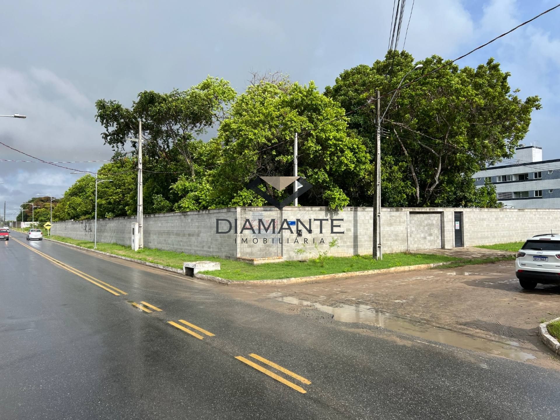 Lote / Terreno Comercial Para Vender no bairro Portal do Sol em João Pessoa