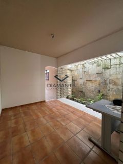 Casa Excelente Para Vender com 3 quartos 01 suítes no bairro Manaíra em João Pessoa